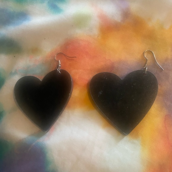 ♥️⚡️💙 steal your heart earrings - Picture 3 of 3